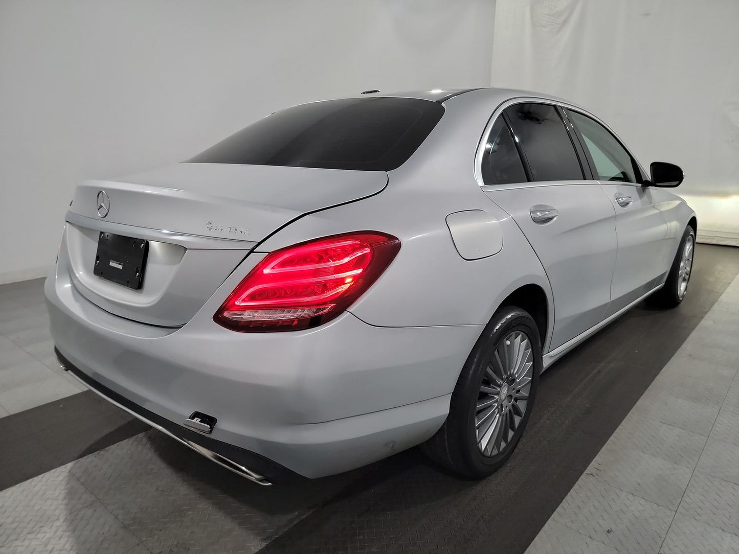 2015 Mercedes-Benz C 300 4MATIC Sedan