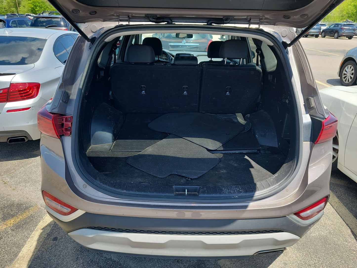 2019 Hyundai Santa Fe SE