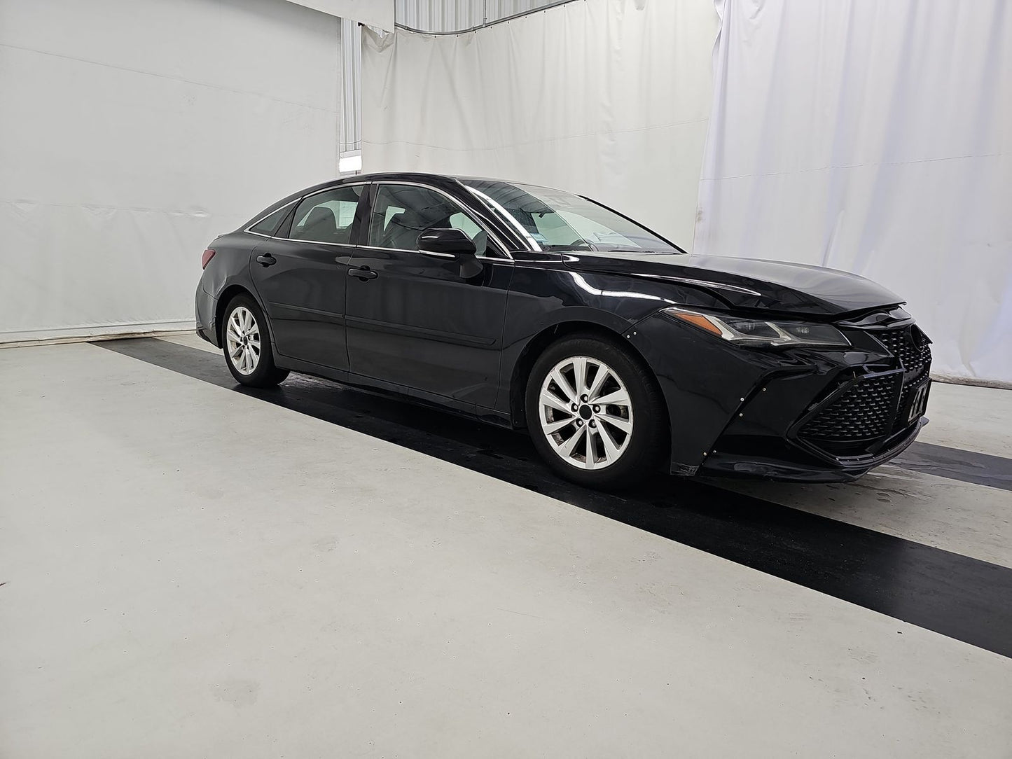 2019 Toyota Avalon Touring