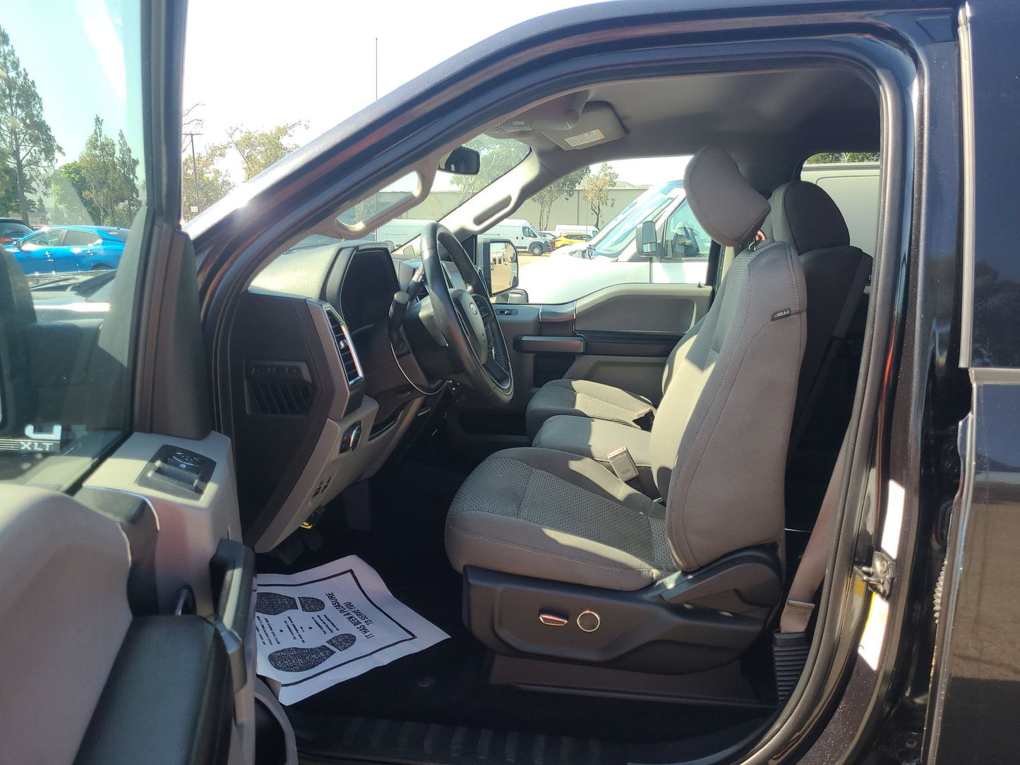 2015 Ford F-150 XLT Crew Cab Extra Short Bed