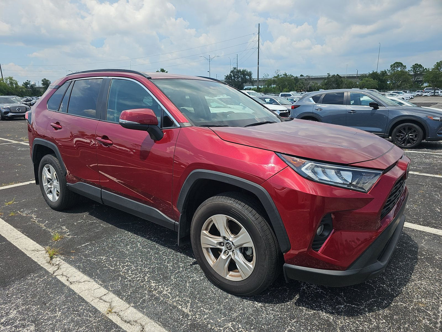 2021 Toyota RAV4 XLE