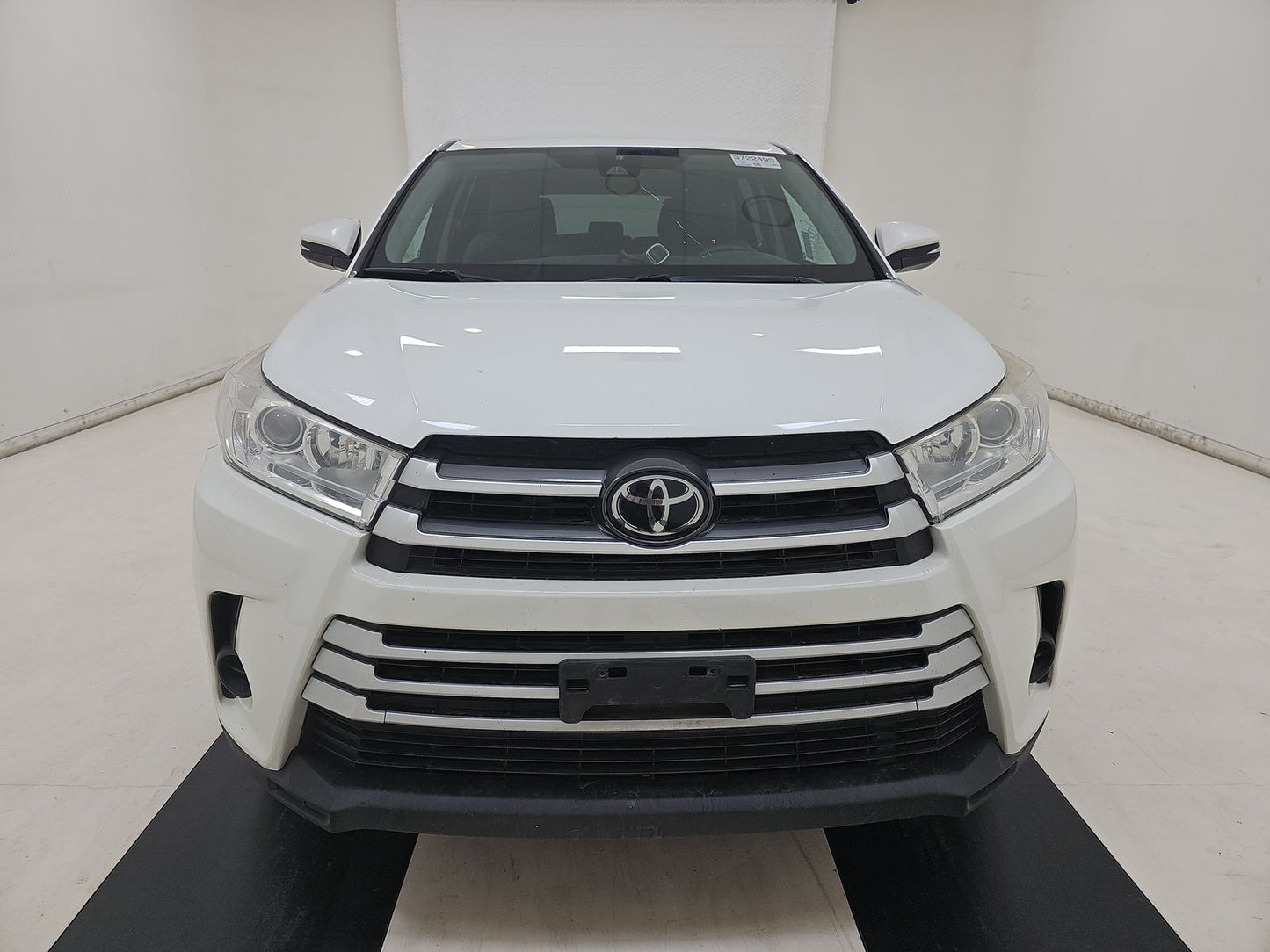 2018 Toyota Highlander LE