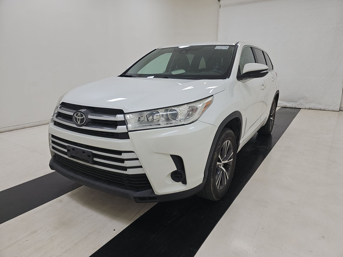 2018 Toyota Highlander LE