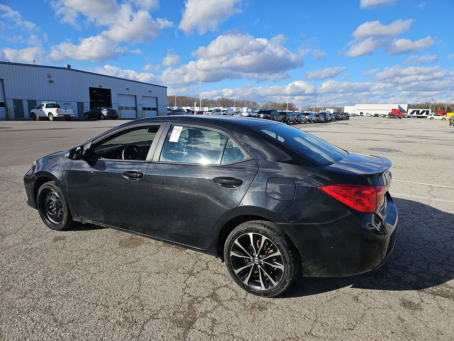 2017 Toyota Corolla SE Sedan