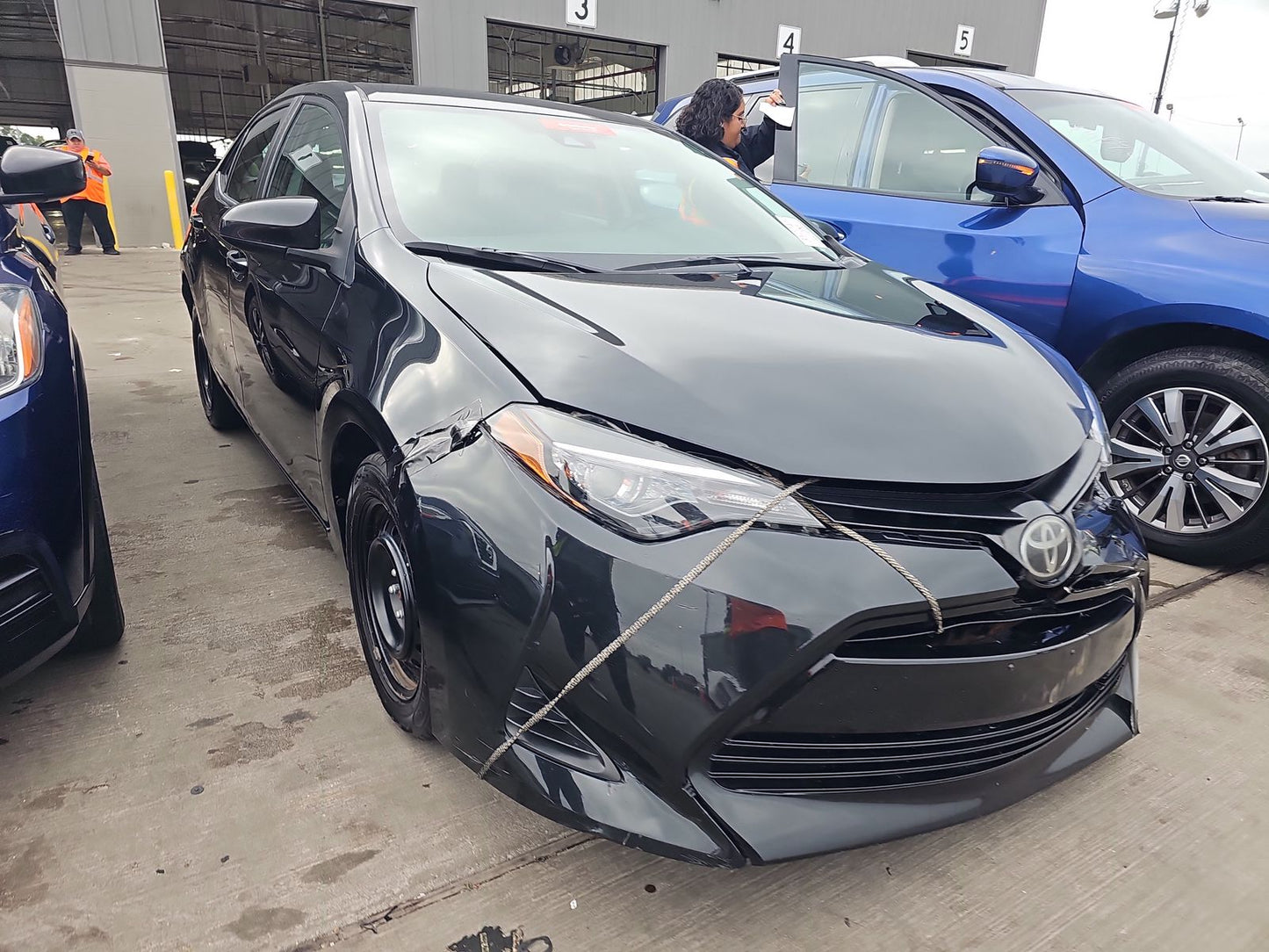 2019 Toyota Corolla LE Sedan