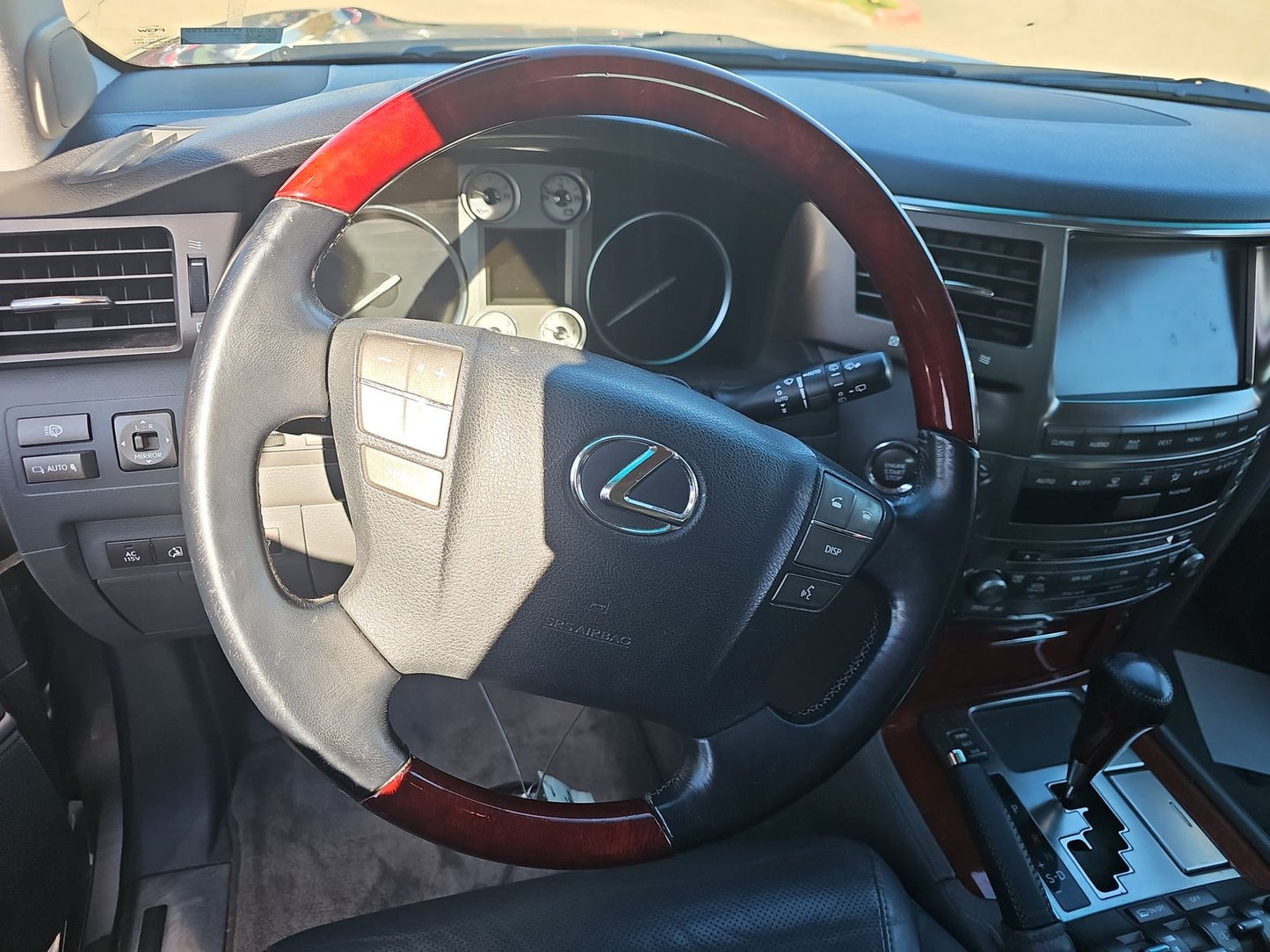 2009 Lexus LX 570