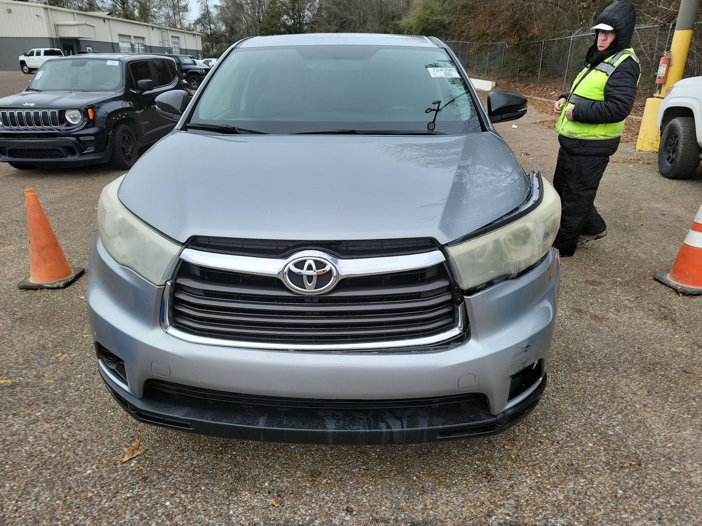 2016 Toyota Highlander LE