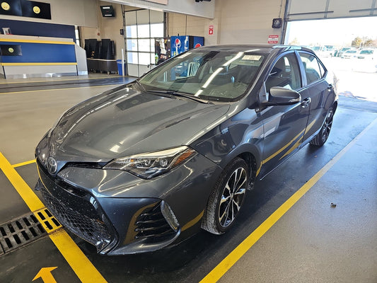 2017 Toyota Corolla SE Sedan