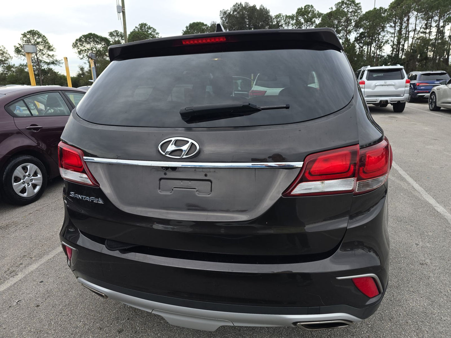 2017 Hyundai Santa Fe SE