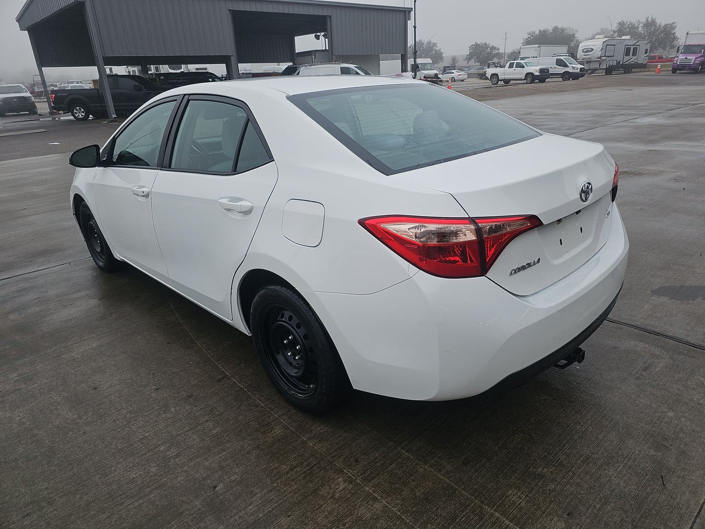 2018 Toyota Corolla LE Sedan