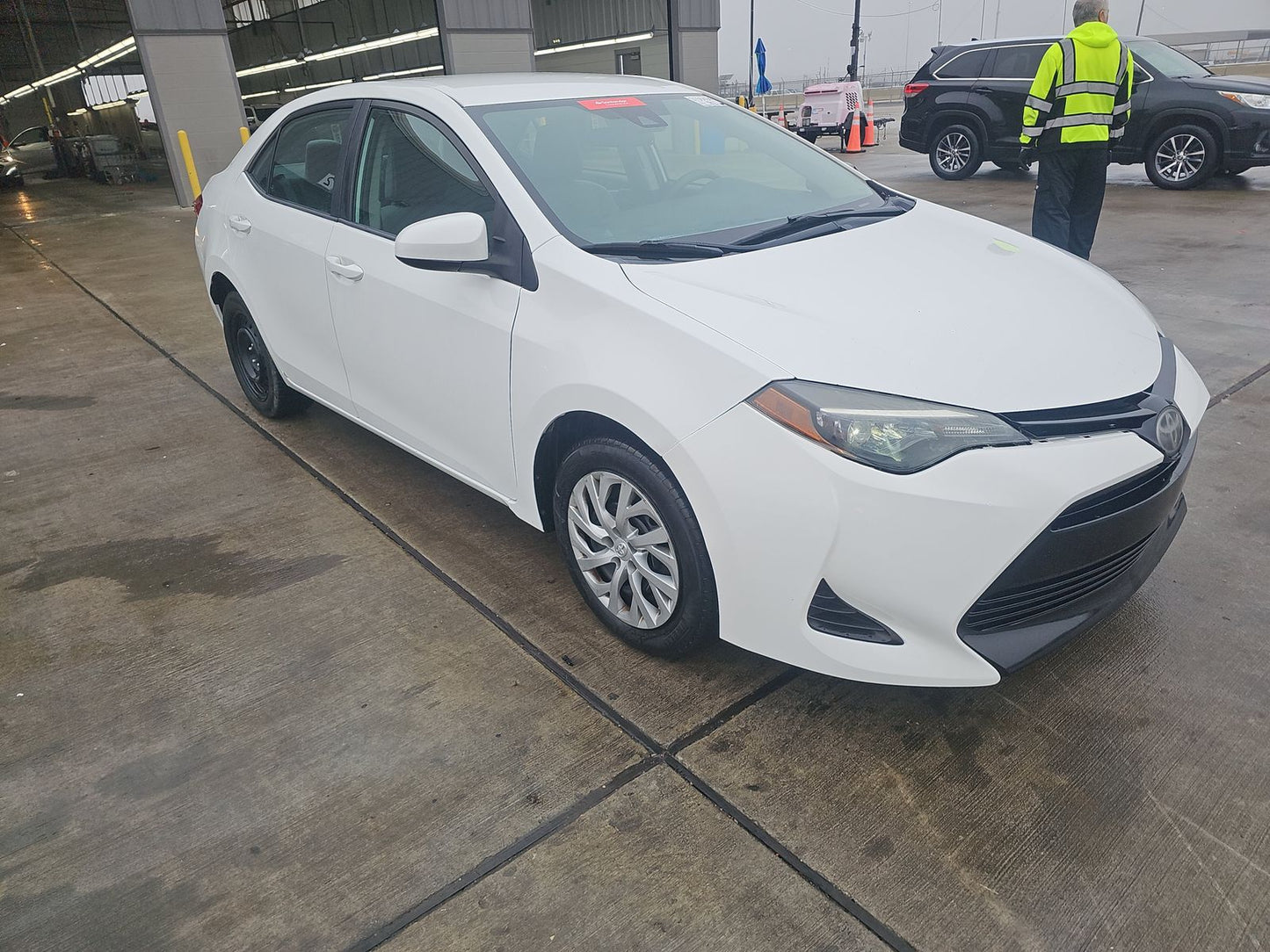 2018 Toyota Corolla LE Sedan