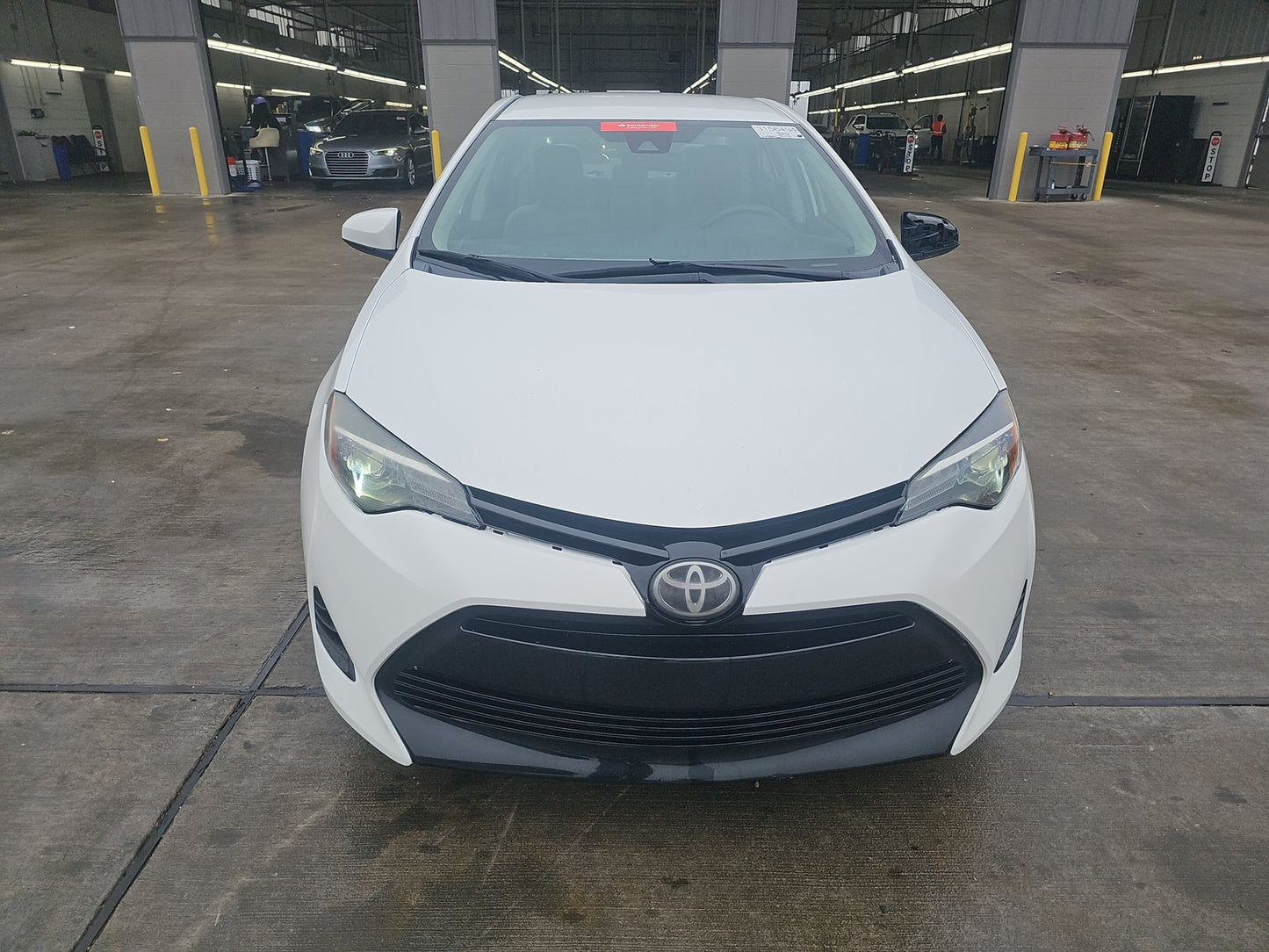 2018 Toyota Corolla LE Sedan