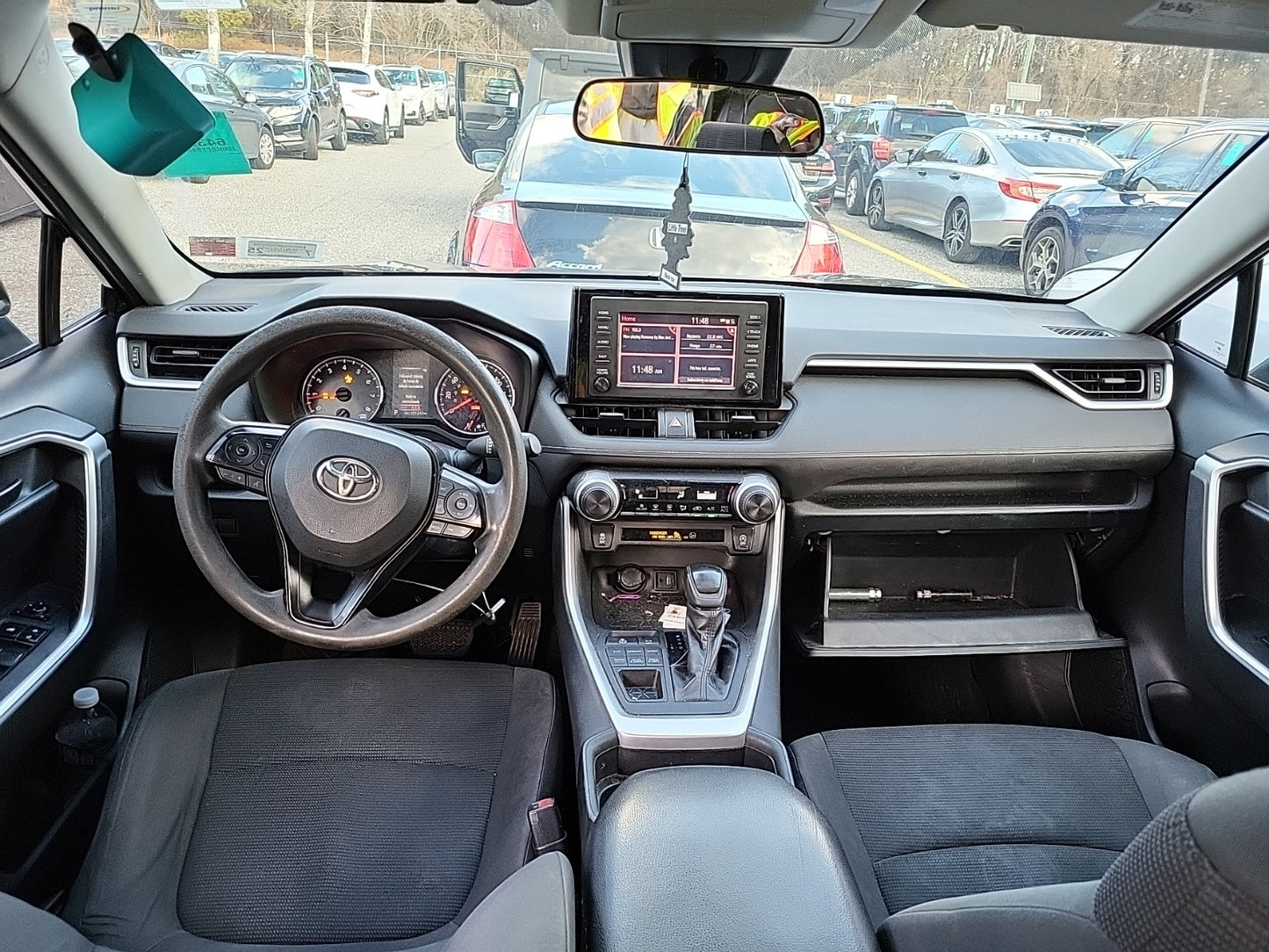 2019 TOYOTA RAV4 LE