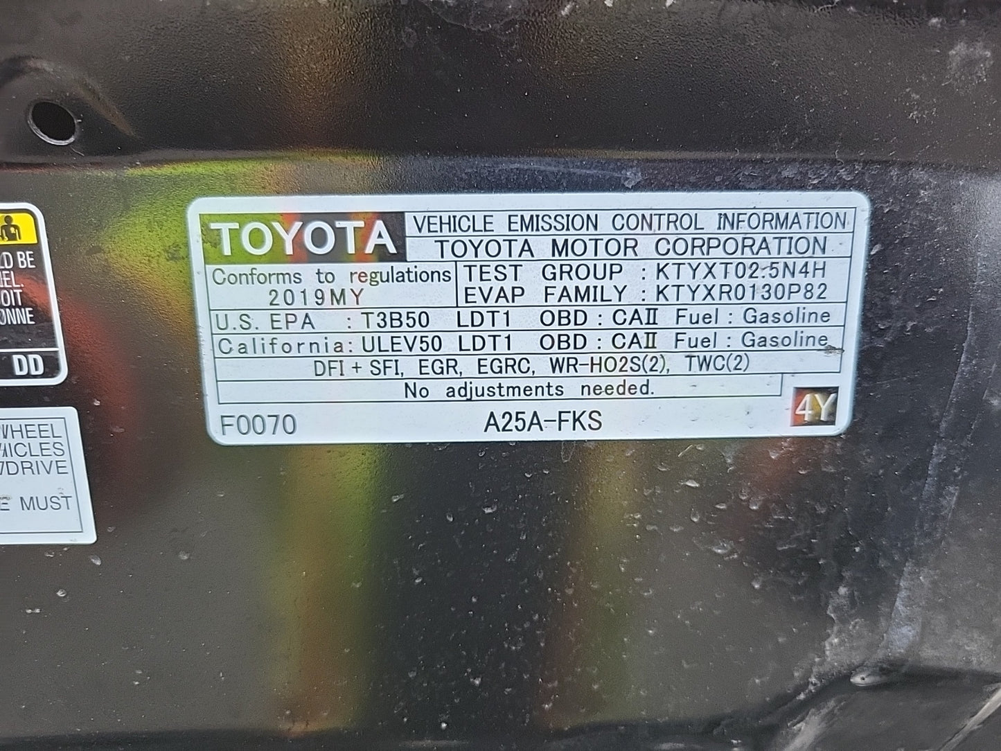 2019 TOYOTA RAV4 LE