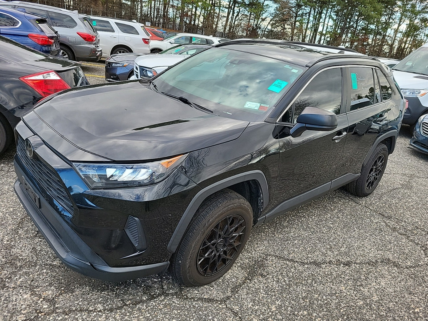 2019 TOYOTA RAV4 LE