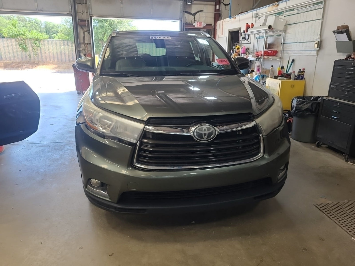 2015 TOYOTA HIGHLANDER LIMITED