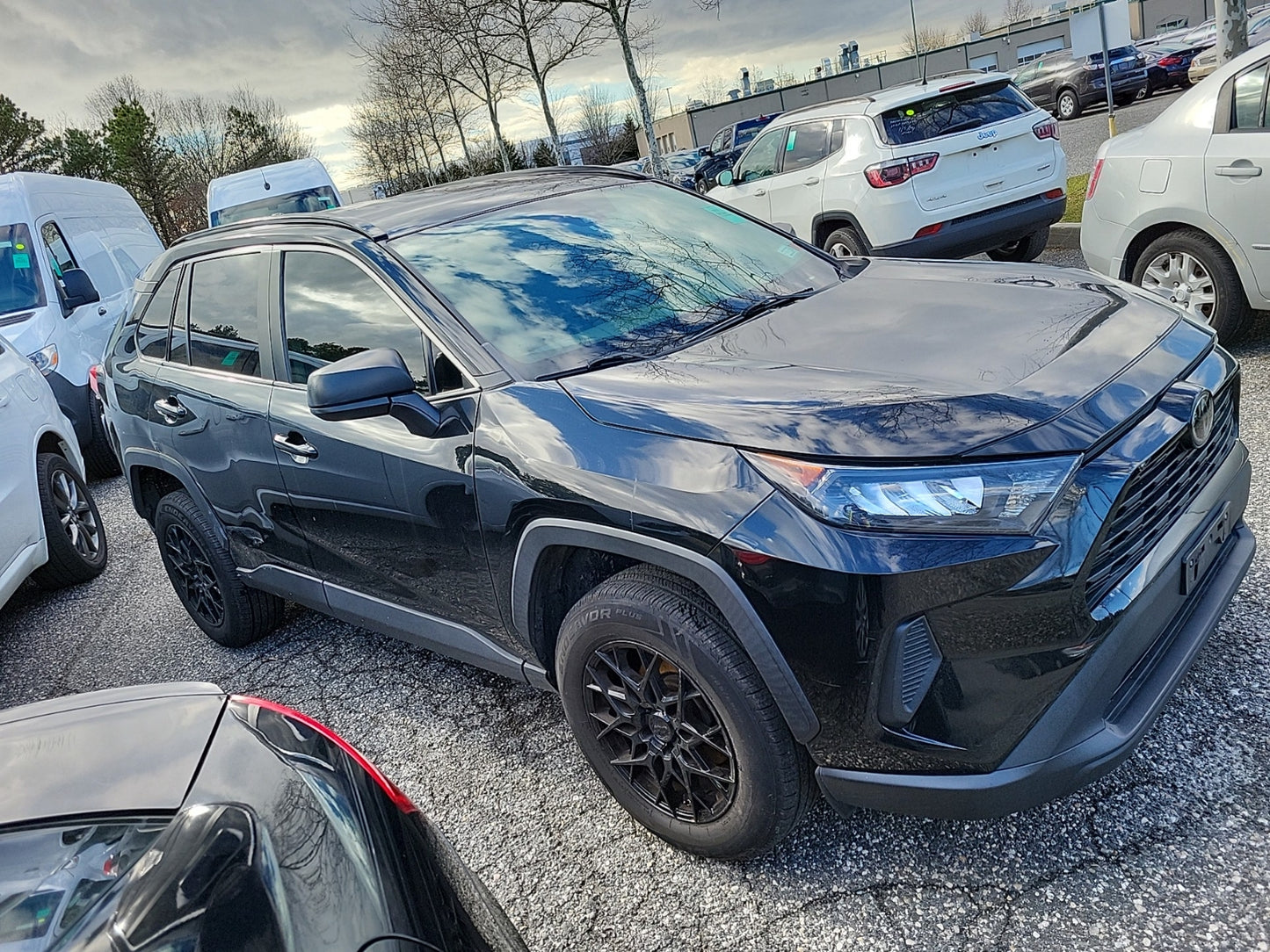 2019 TOYOTA RAV4 LE